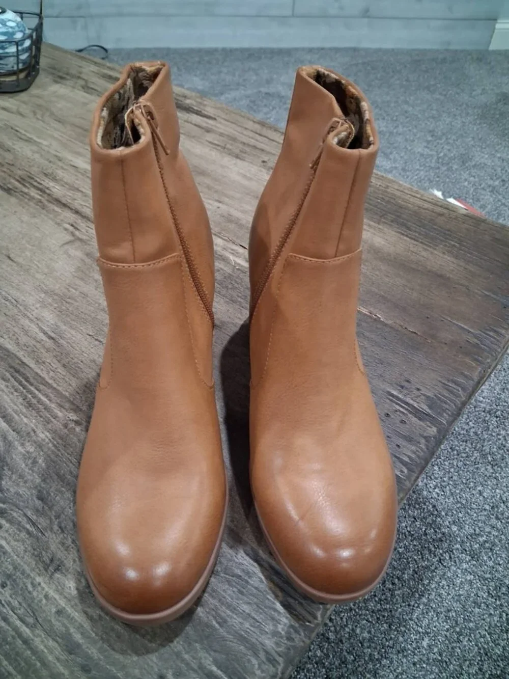 Korks Destiny Block Heel Ankle Booties – Size 9 (BNWT)